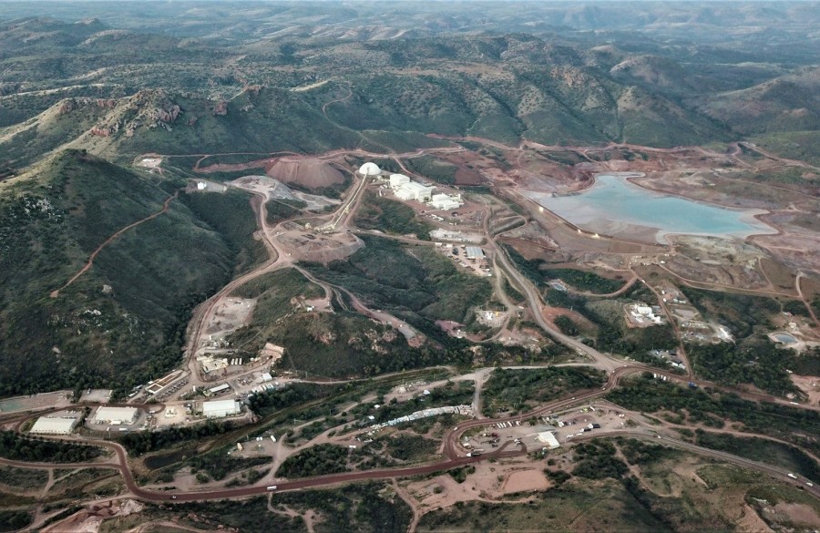 Cerro Los Gatos Mine Overview (Photo: Business Wire)