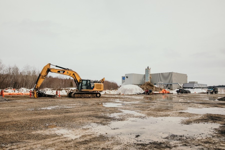 Viewpoint from southwest corner of new Solvent Extraction Plant facing existing Cobalt Refinery (CNW Group/Electra Battery Materials Corporation)