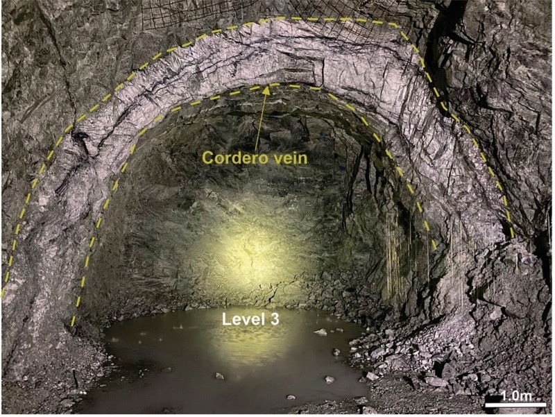 Picture #1. Photo of vein interception at Level 3. *Looking to southwest. (CNW Group/Soma Gold Corp.)