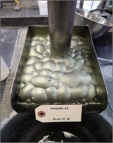 Figure 1. Flotation froth quality. (CNW Group/Surge Copper Corp.)