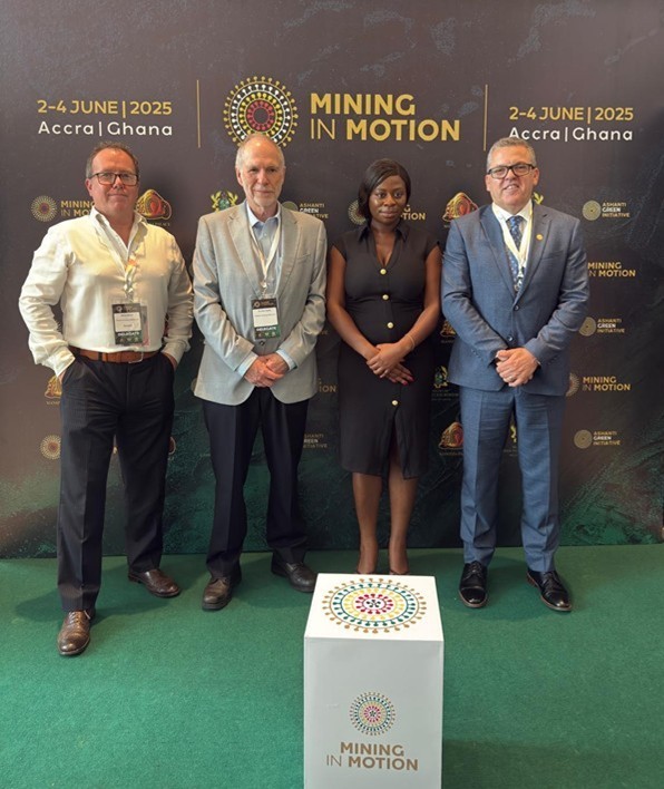 Signature of the MOU between Dynacor and Ansong Askew Ltd. at the Mining in Motion summit in Accra